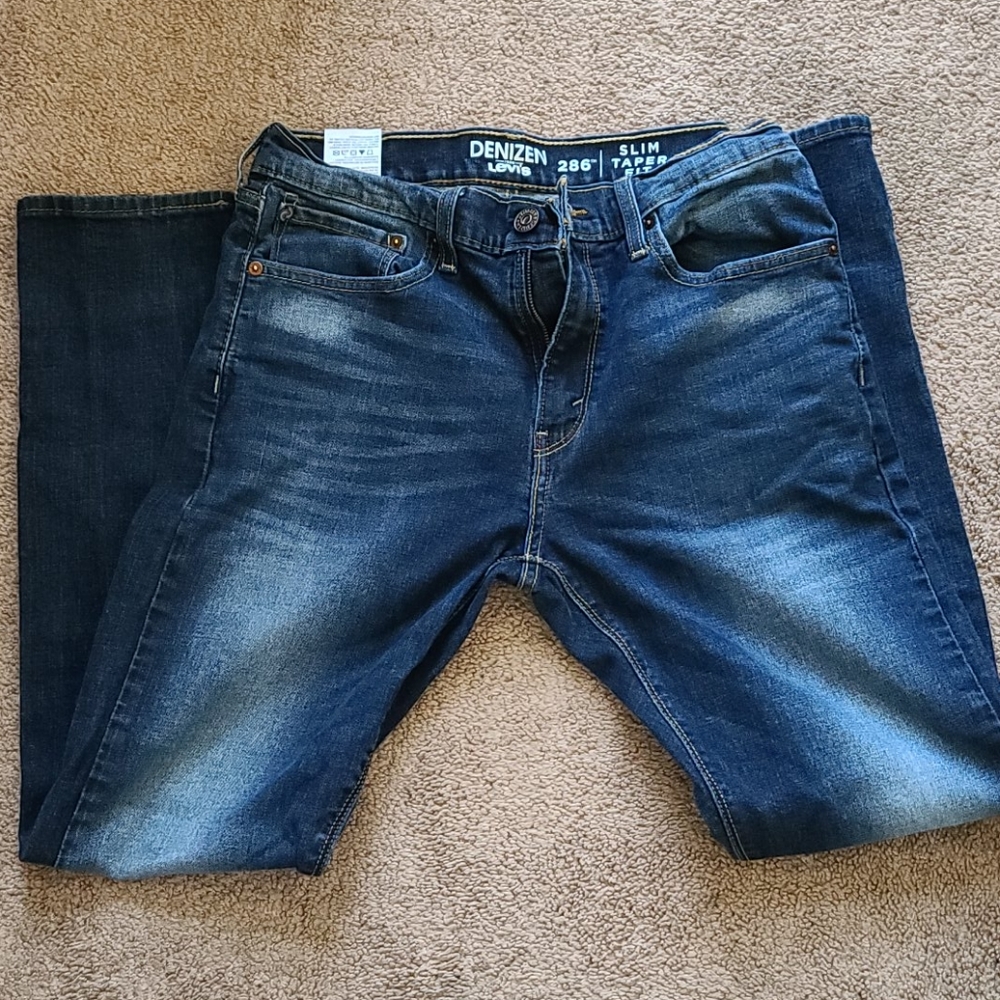 Levi's Denizen Slim Taper Fit